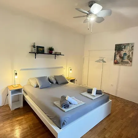 公寓 Cozy 2-bedroom Near The - Okrug 特罗吉尔